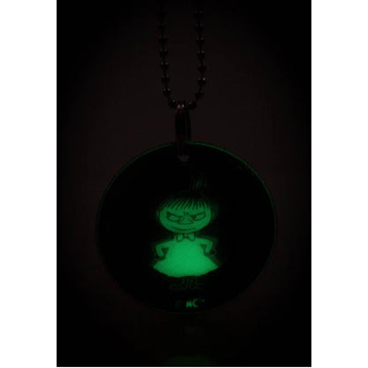 発光したラサソーのリトルミイの蓄光リフレクターブラック